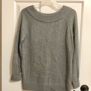 Banana Republic Pull Over Sweater Size Med